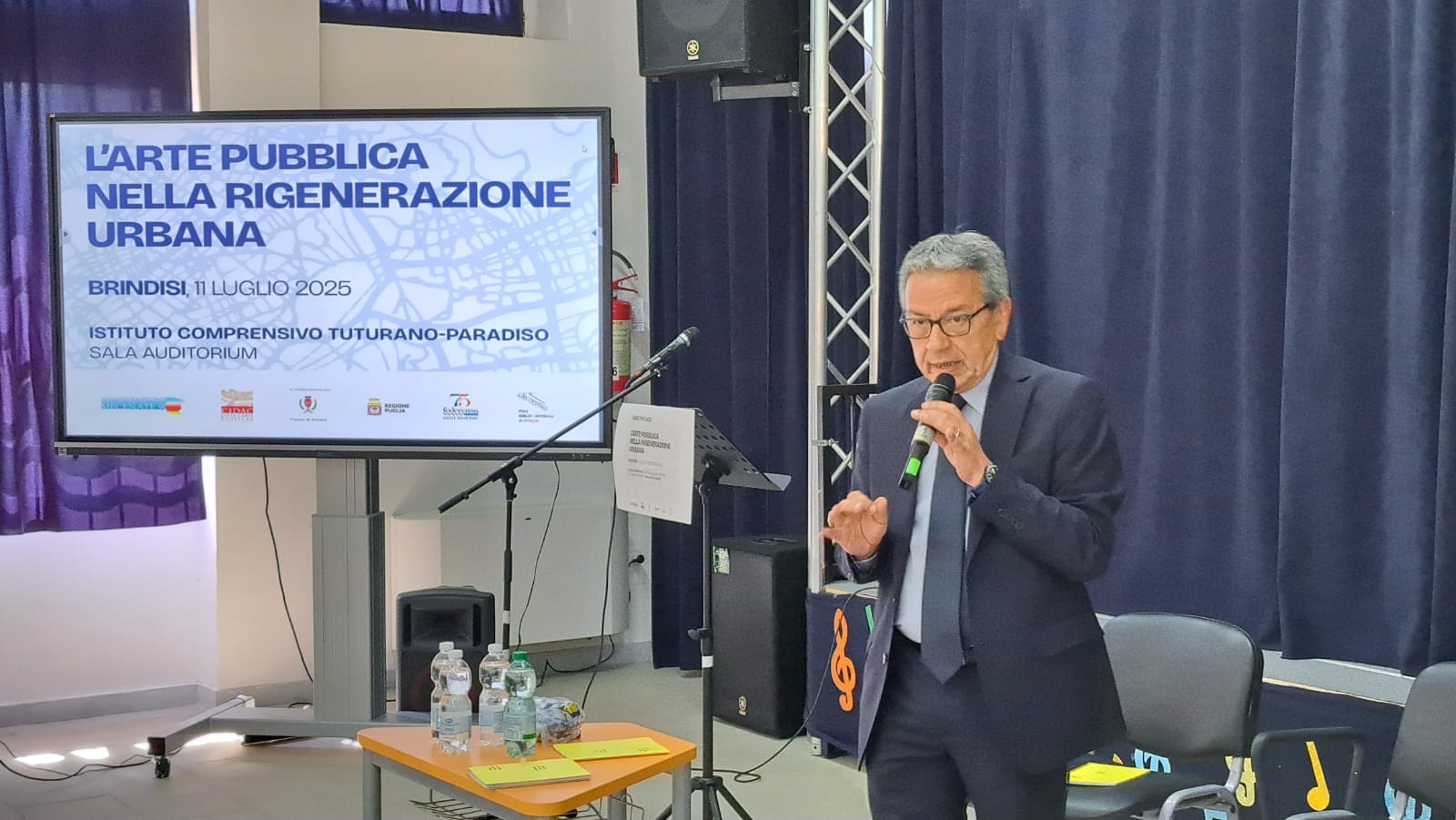 intervento-convegno-rigenerazione-urbana intervento-convegno-rigenerazione-urbana-sindaco-marchionna