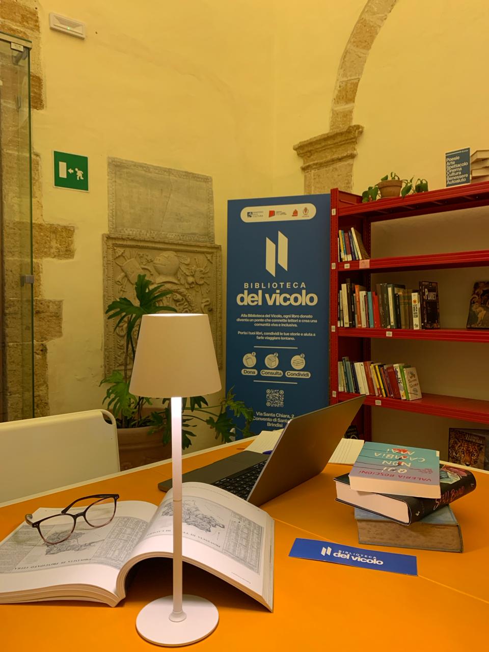 Biblioteca del vicolo