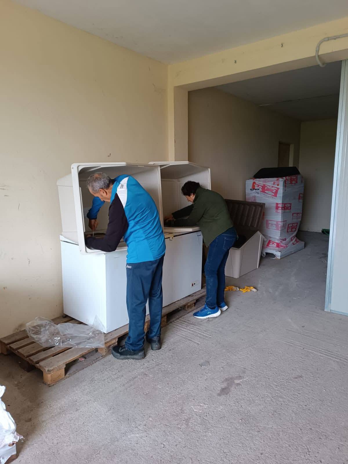 Montaggio cucce canile comunale Brindisi (2)