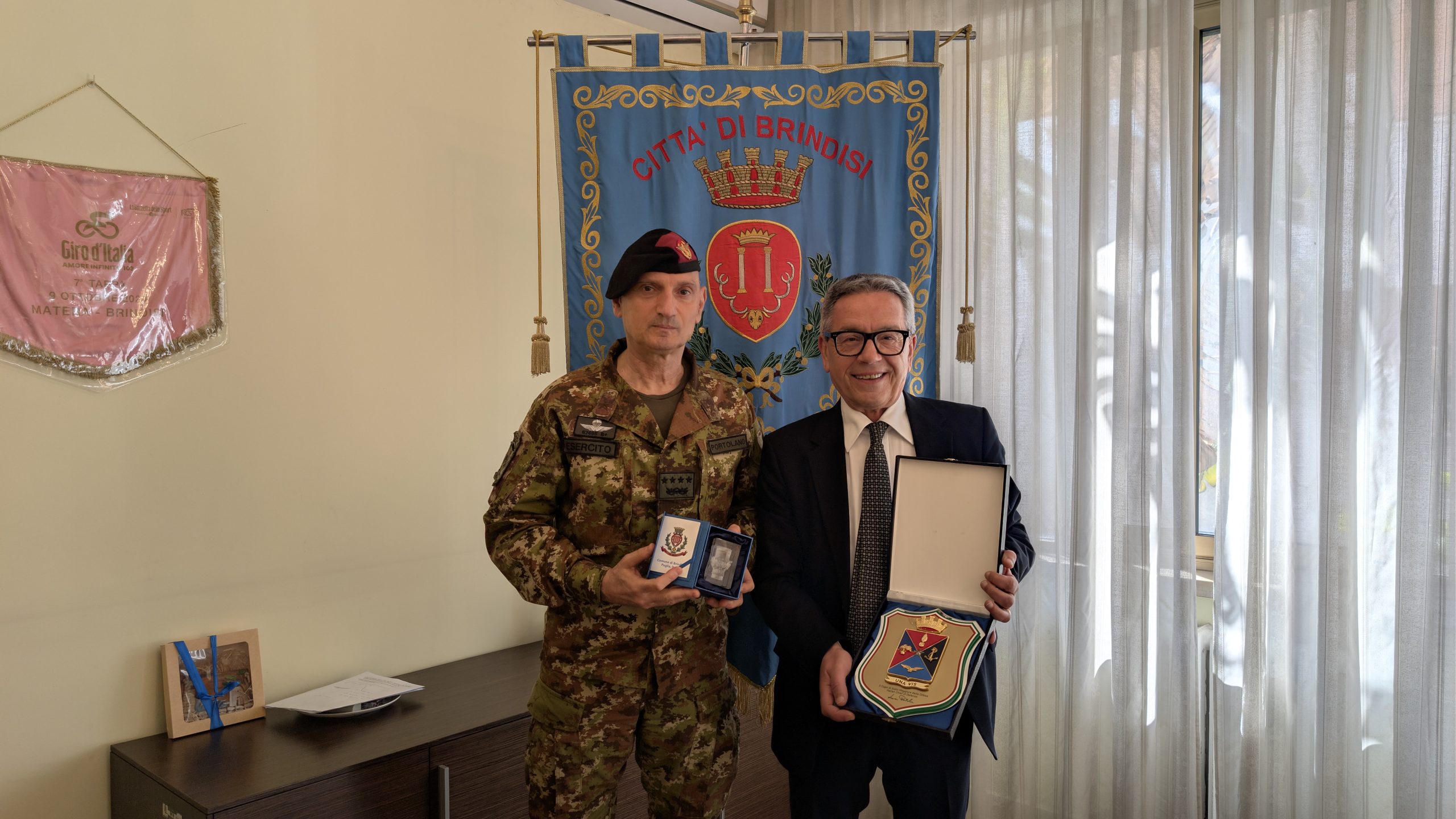 Generale Portolano e il Sindaco Marchionna