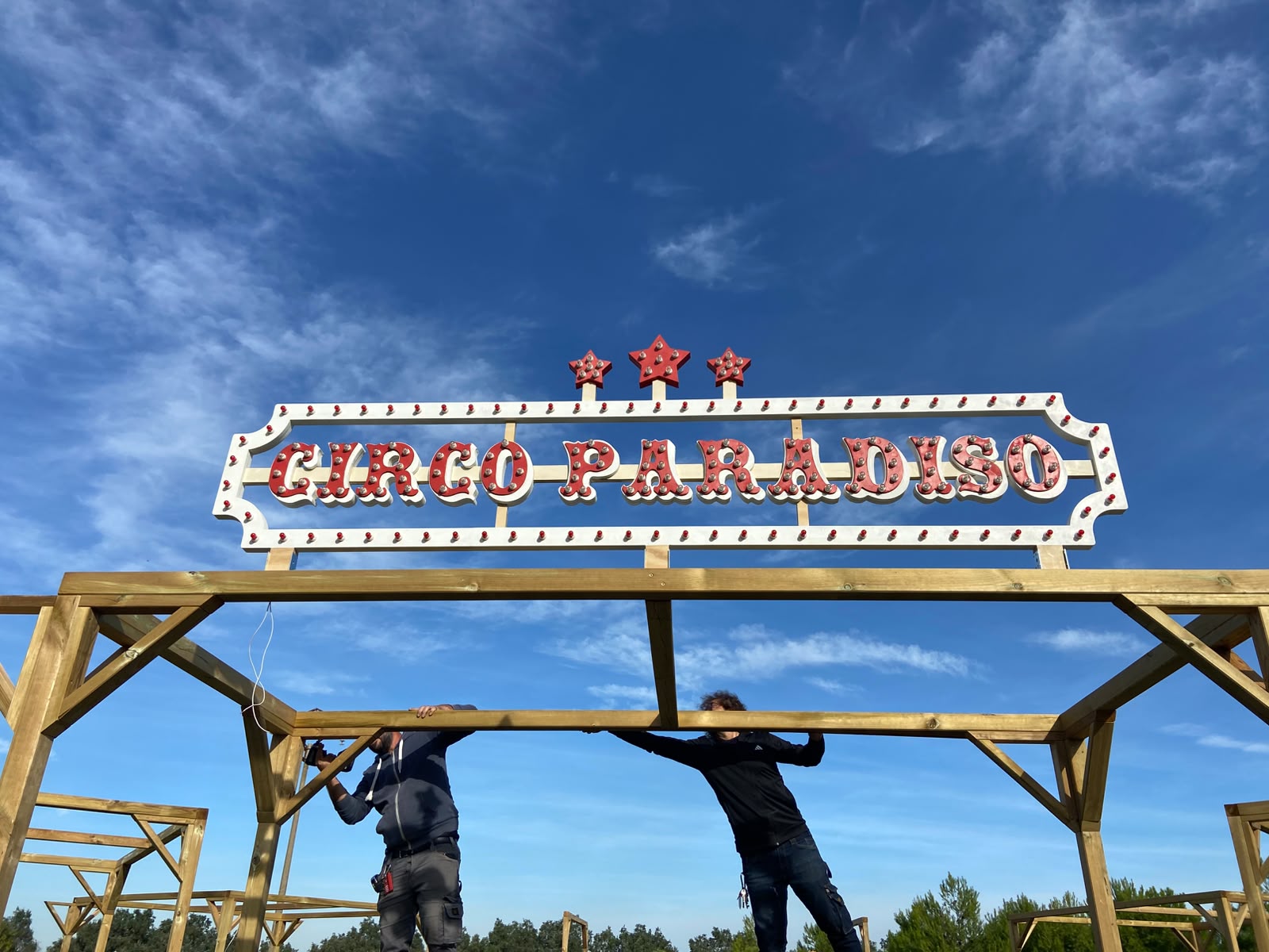 Circo Paradiso_Luminarie