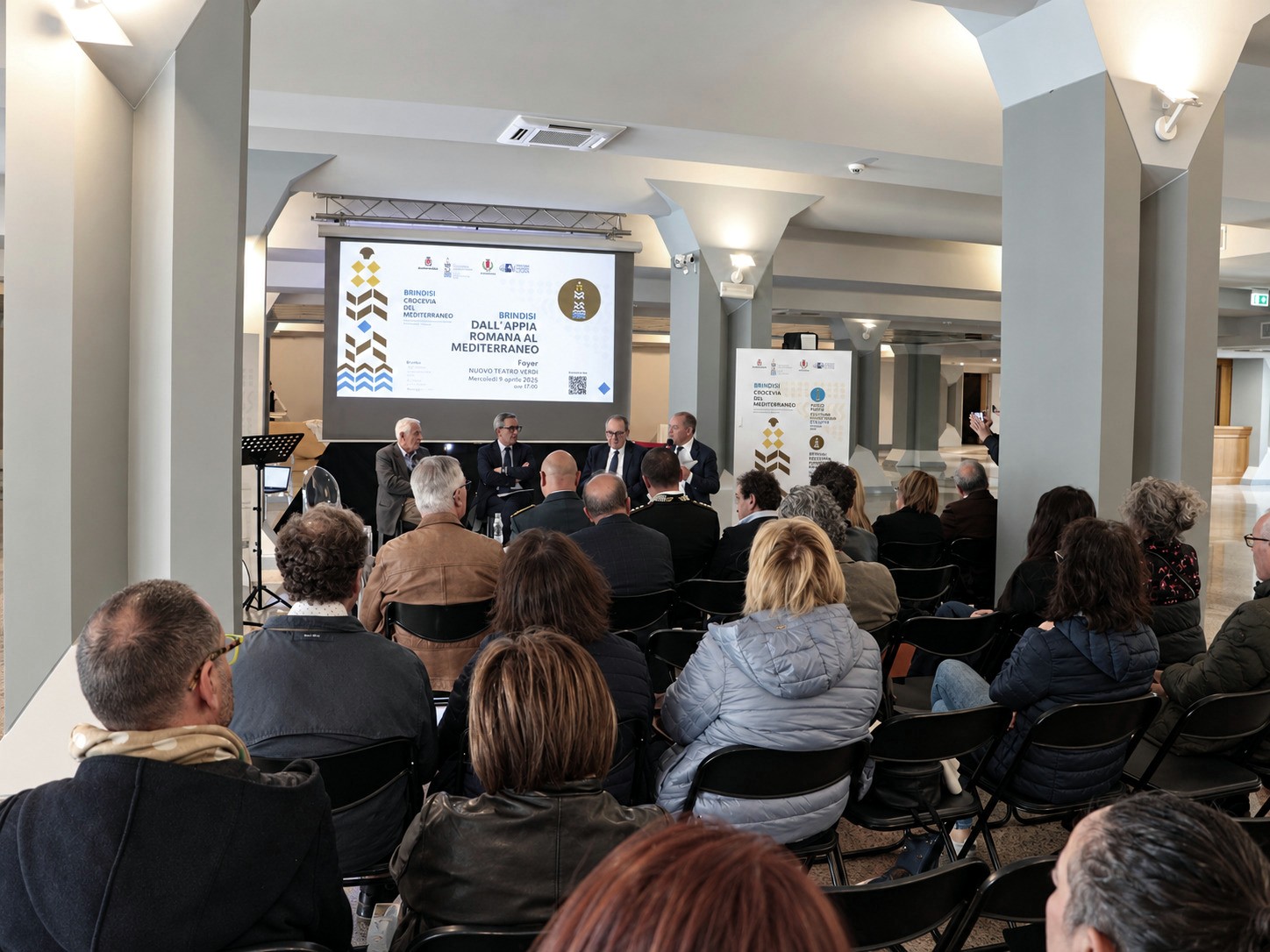 Foyer Nuovo Teatro Verdi